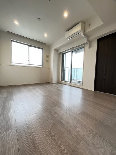 クレヴィアリグゼ日暮里12階 リビング