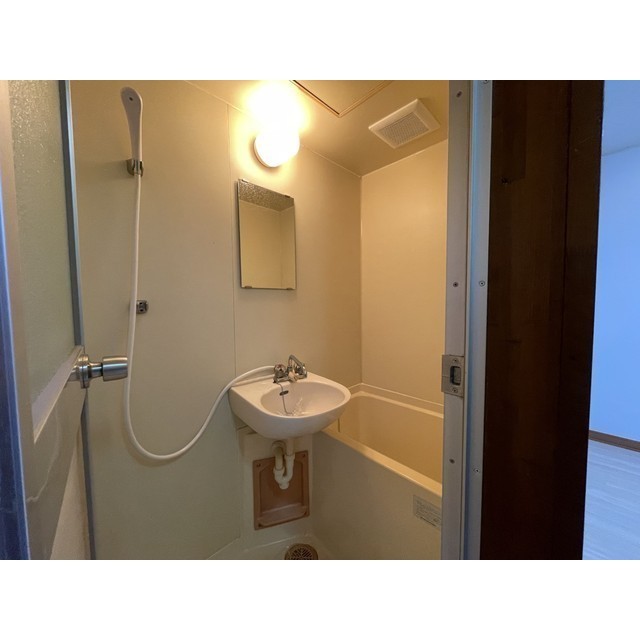 ハピネス高田103号室 お風呂