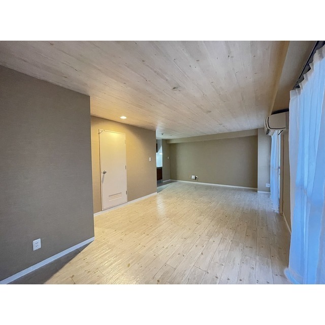 ヒルズヴァンベールD棟3階 同建物別部屋の参考画像