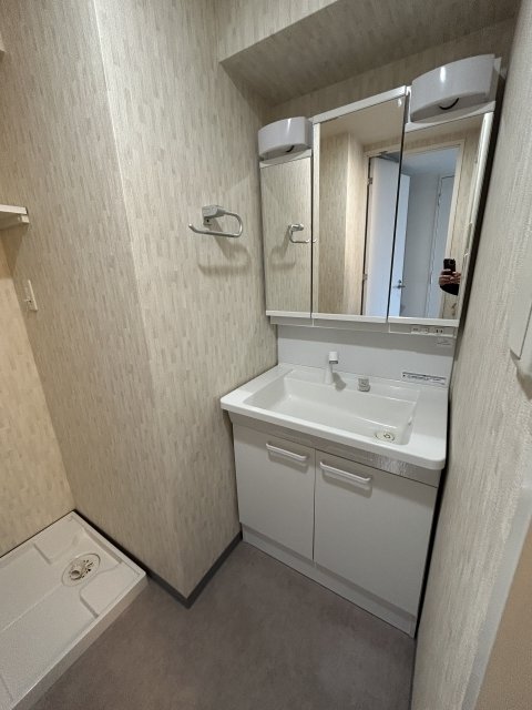 グラントレゾール浅草 洗面