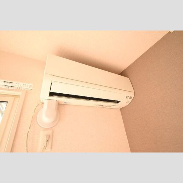 オーガスト螢101号室 エアコン