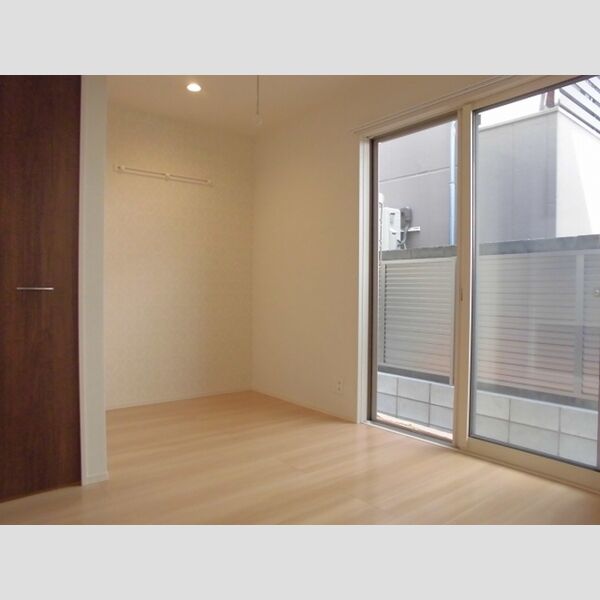 NT　HOUSE101号室 洋室6.29帖