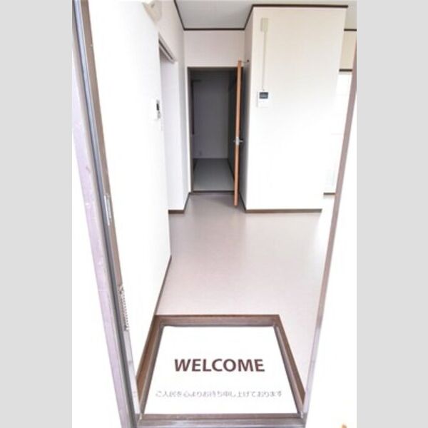 グランデュール福山　A203号室 玄関