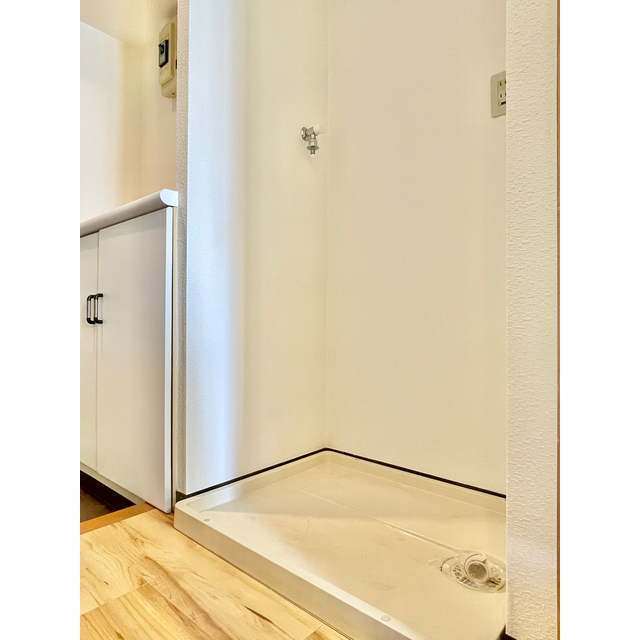 ジュネパレス平塚第１６ ☆洗濯機置場