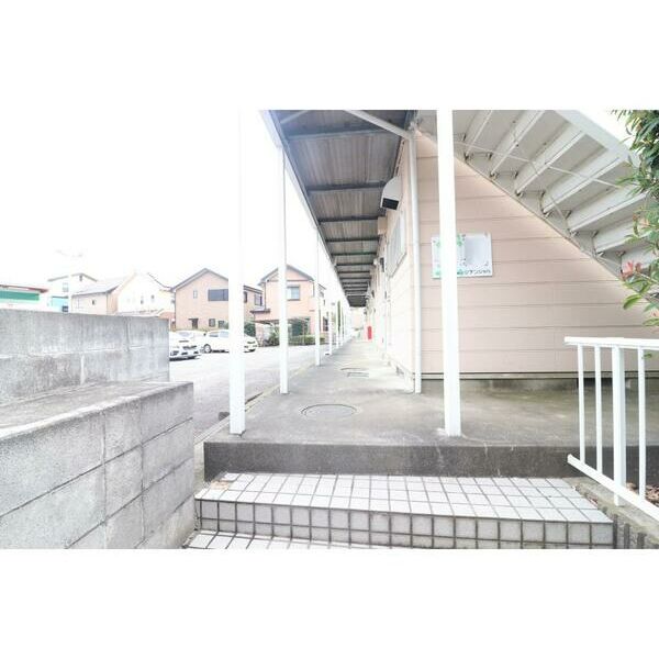 サンウッドII エントランス