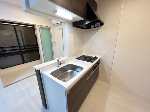 ビレッジ高坪Ⅳ205号室 キッチン