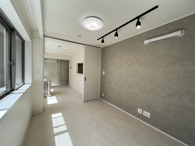 Ｇｌａｎｚ　Ａｏｙａｍａ0102号室 リビング