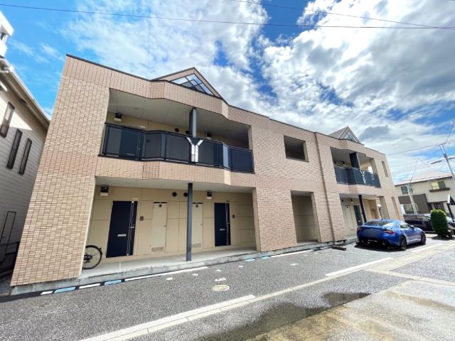 アイディール 外観写真（昼）