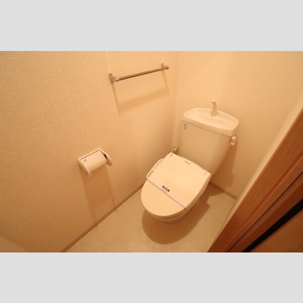 バニュルス　Ⅰ・Ⅱ・ⅢⅡ103号室 温水洗浄暖房便座