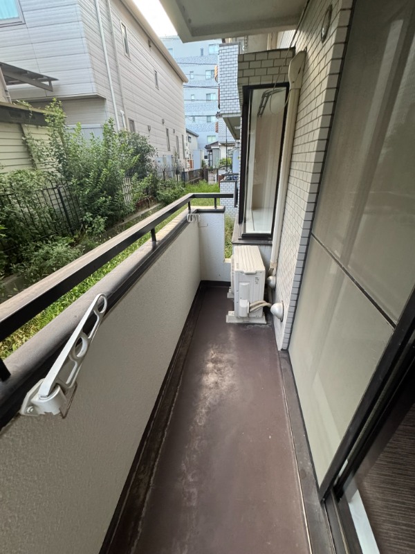 ハイツ浦安(A-003)1階 バルコニー