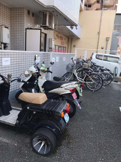 クリオ川崎東3番館4階 駐輪場