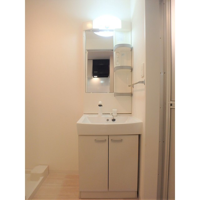 ＣＯＬＩＮＡ101号室 内観