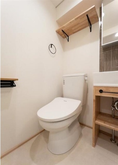 ウイン四ツ谷7階 同建物別部屋の参考画像