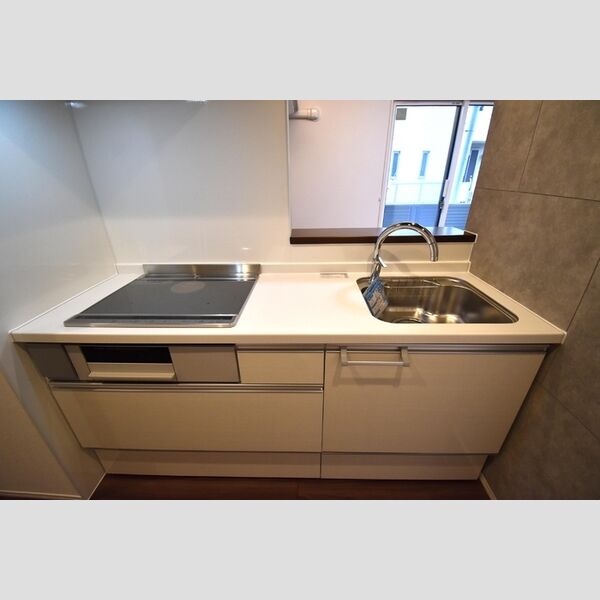 D-ROOM万町 対面式システムキッチン