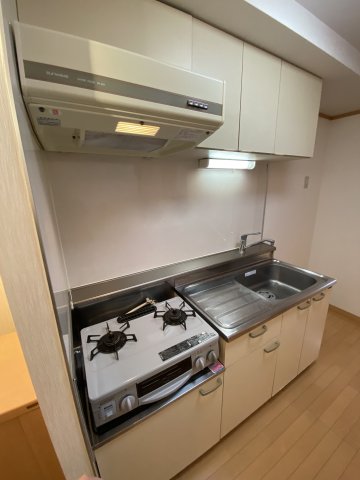 メゾンアンソレイユ303号室 キッチン