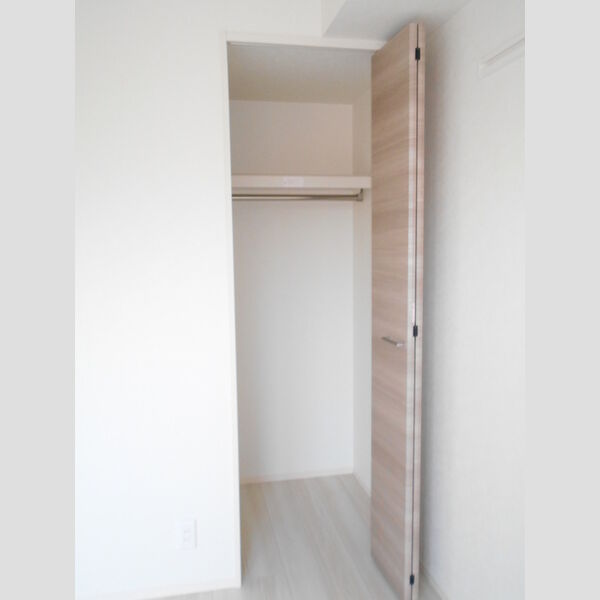 プレミアムリコス　壱号館 収納