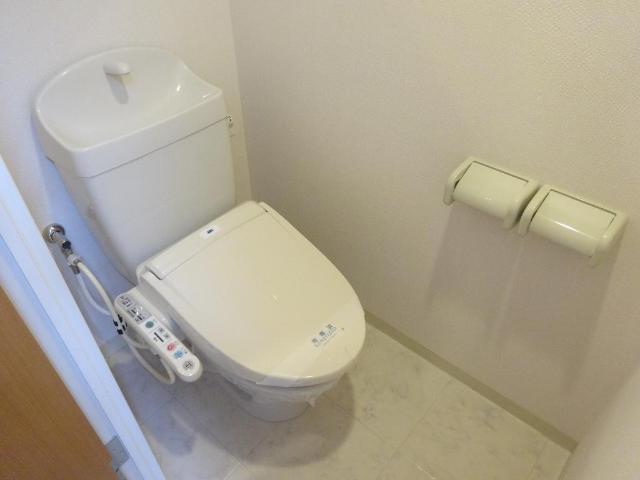 Ｌａ　ｆｅｌｉｃｉｔａ　-ラ・フェリチタ- シャワー付トイレ