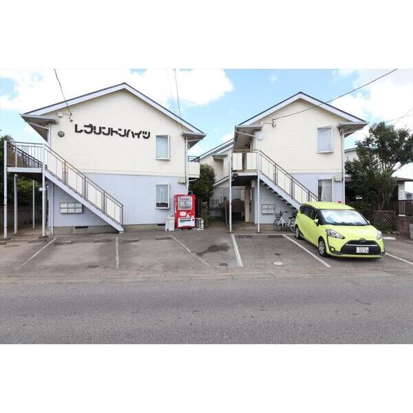 レプリントンハイツA棟 外観