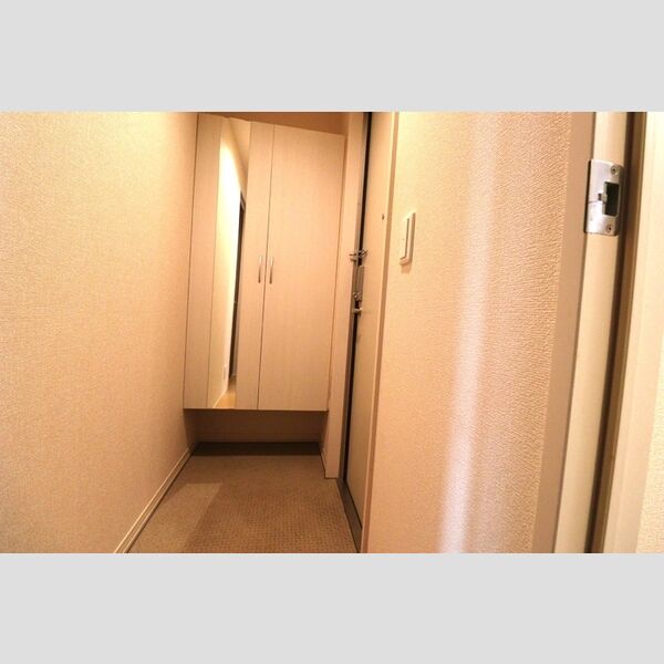 パーチェメゾン明日香 玄関