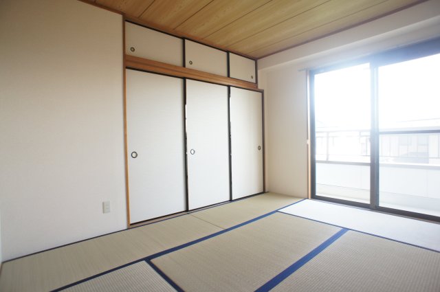 ウインド志津0111号室 来客時にも便利な和室付き