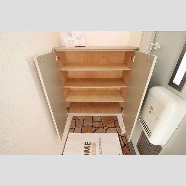 愛花夢　1号館 シャッター雨戸