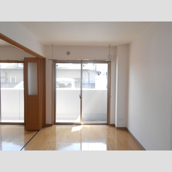 森甚　D105号室 洋室