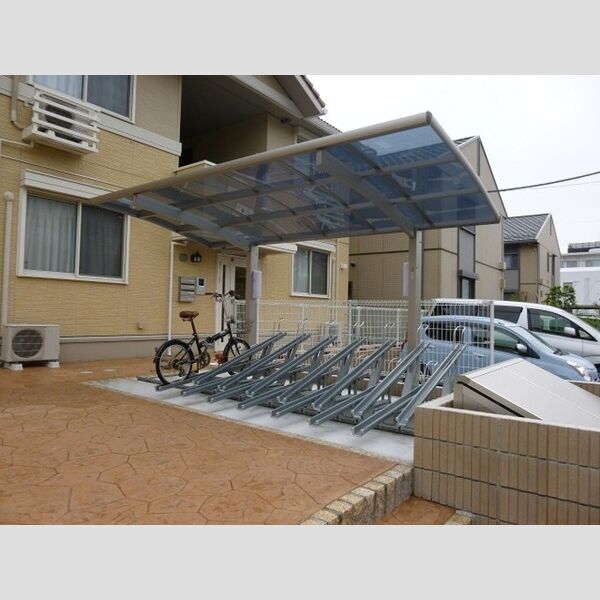 エクセルガーデン参番館 駐輪場