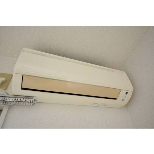 ル　シェル0305号室 エアコン