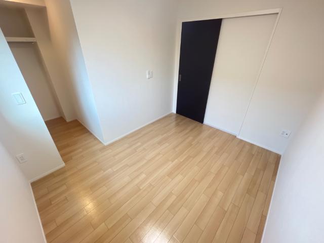 サウザンドリーフ202号室 室内