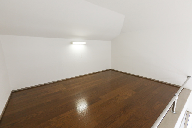 パレス片倉町202号室 ※反転タイプ参考写真