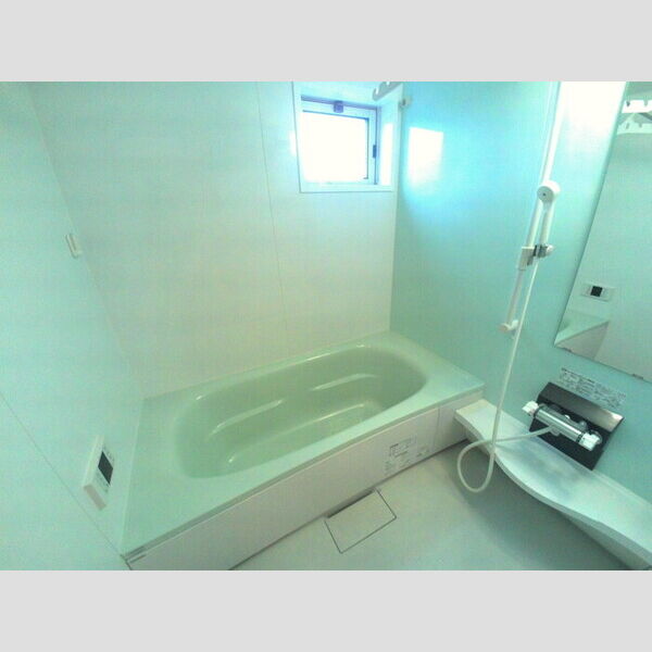 グランドュール 浴室乾燥機と追い焚き機能付の一坪風呂