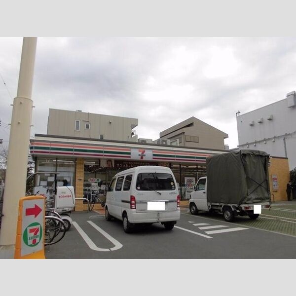 ブラン清澄白河201号室 セブンイレブン江東三好4丁目店まで321m