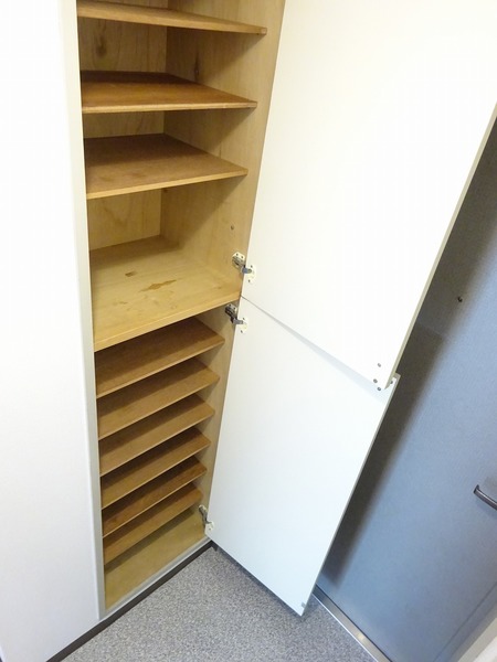 コスモ隅田アクティ 収納