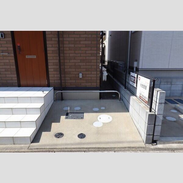 アップルベリー 駐輪場