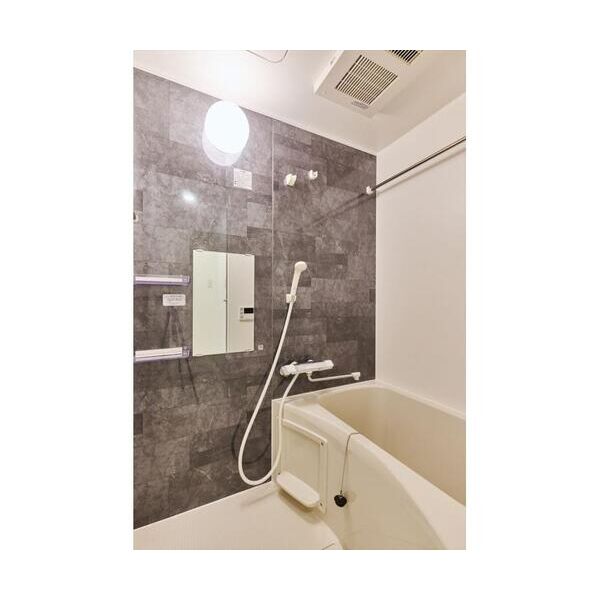 グランドールヤマグチ303号室 お風呂