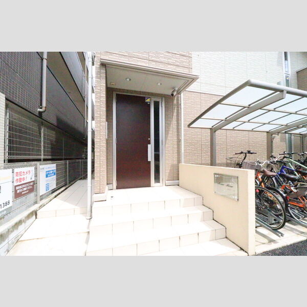 eterno Haru(エテルノ ハル) エントランス