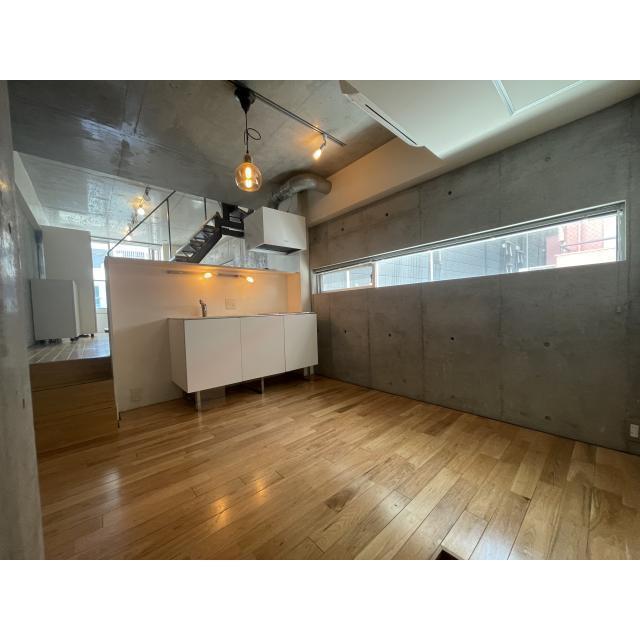 SHELLS COURT リビング