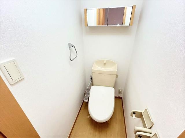 Ｌａ　ｇｌｙｃｉｎｅ101号室 シャワー付トイレ