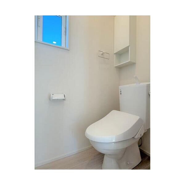 プラージュ材木座102号室 トイレ