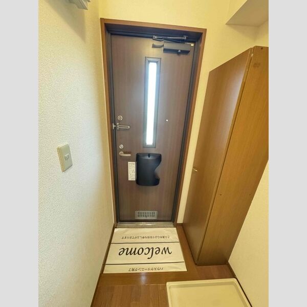 学遊館107号室 玄関