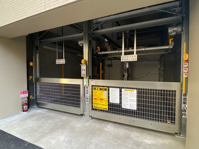 コンシェリア ＫＡＷＡＳＡＫＩ ＭＡＳＴＥＲ’Ｓ ＶＩＬＬＡ1109号室 駐車場