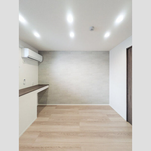 ノーブルヴィラ曙町202号室 洋室