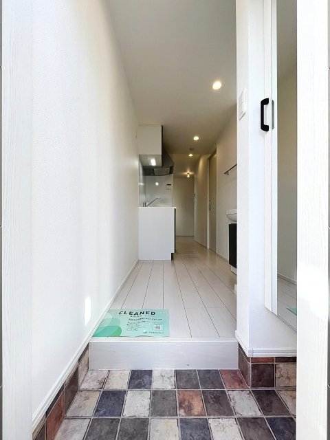 ソルナクレイシア吉祥寺本町1階 玄関