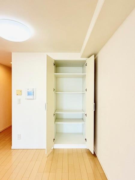 Ｂｒｉｌｌｉａ　ｉｓｔ　東雲キャナルコート7階 リビング