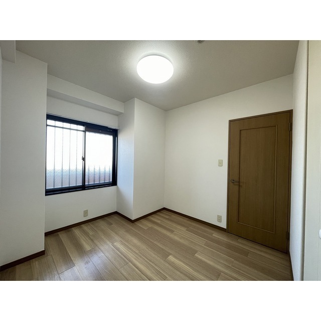 セジュールコート 洋室右