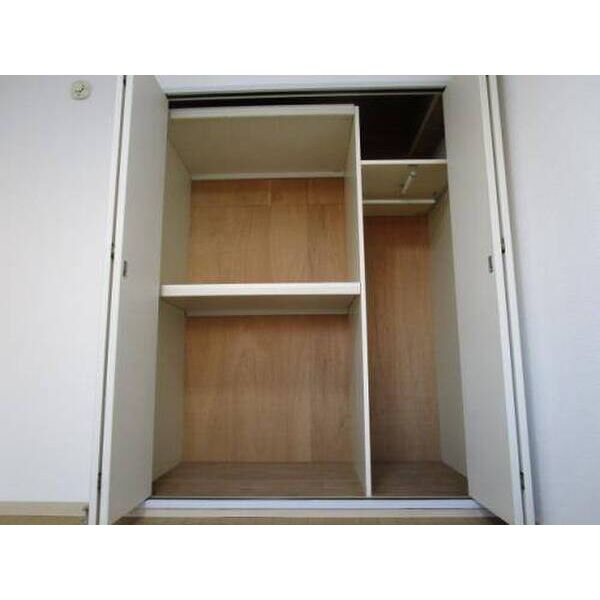 南八幡ガーデンビレッジ 収納