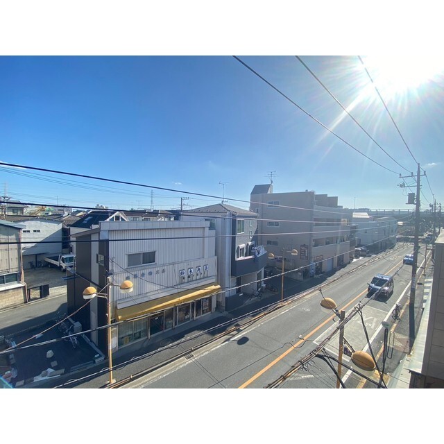 杉山ビル301号室 前面に建物がなく、眺望良好です。