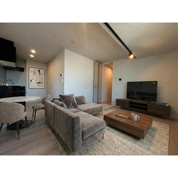 ヒンメルブラウ　野方 リビング