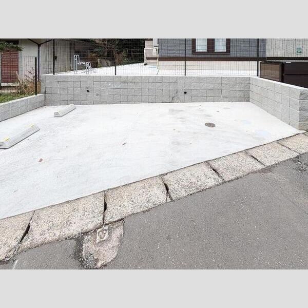 エコリブレ 駐車場