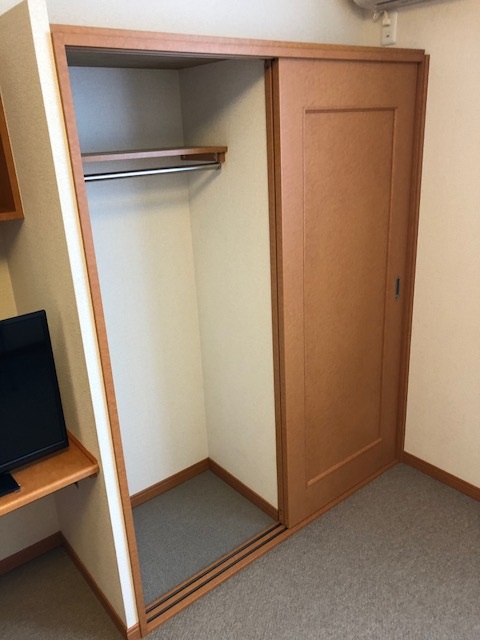 レオパレスブランドミールⅢ207号室 内観